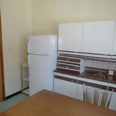 Apartment Lou Filadour 6 Personnes 1er Etage