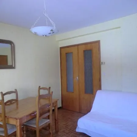 Apartment Lou Filadour 6 Personnes 1er Etage